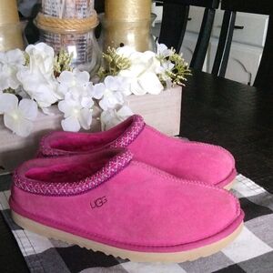 UGG TASMAN SLIPPERS Women's Vibrant Pink Slippers
